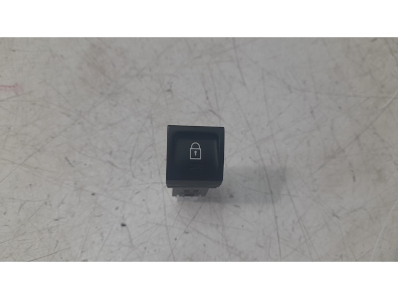 Recambio de interruptor para citroën nuevo citroen c3 turbo 100 s&s 6v max nuevo citroen c3 turbo 100 s&s 6v max referencia OEM 