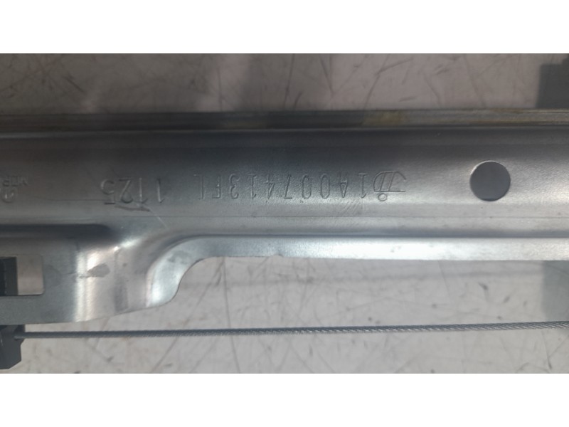 Recambio de elevalunas delantero izquierdo para citroën nuevo citroen c3 turbo 100 s&s 6v max nuevo citroen c3 turbo 100 s&s 6v 