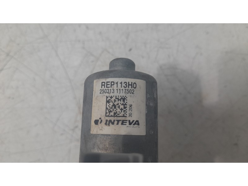 Recambio de elevalunas delantero izquierdo para citroën nuevo citroen c3 turbo 100 s&s 6v max nuevo citroen c3 turbo 100 s&s 6v 