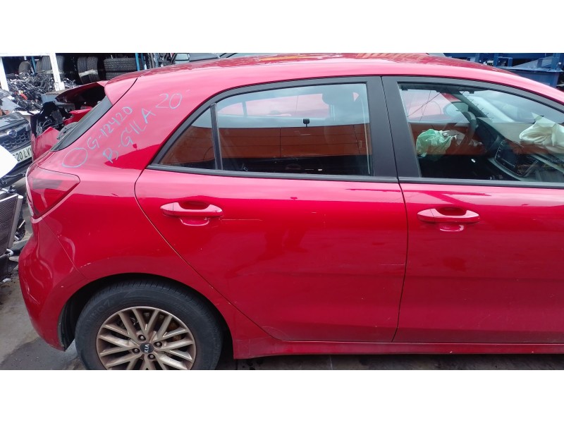 Recambio de puerta trasera derecha para kia rio iv (yb, sc, fb) 1.25 referencia OEM IAM   