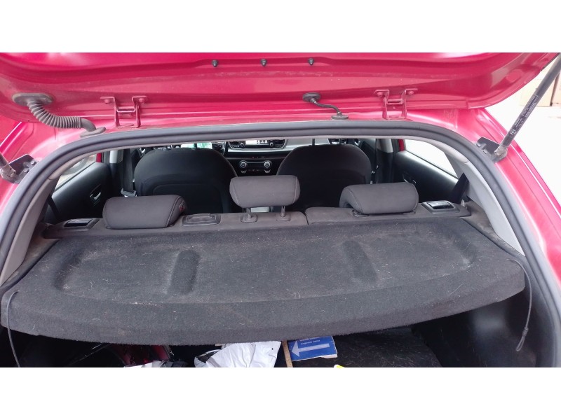 Recambio de bandeja trasera para kia rio iv (yb, sc, fb) 1.25 referencia OEM IAM   