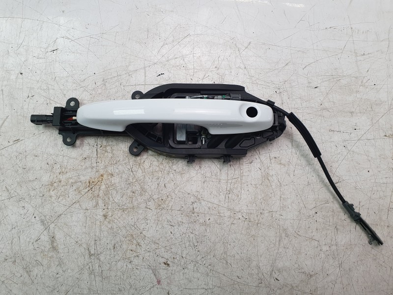 Recambio de maneta exterior delantera izquierda para ford kuga iii (dfk) 2.5 duratec plug-in-hybrid referencia OEM IAM LV4BS219A