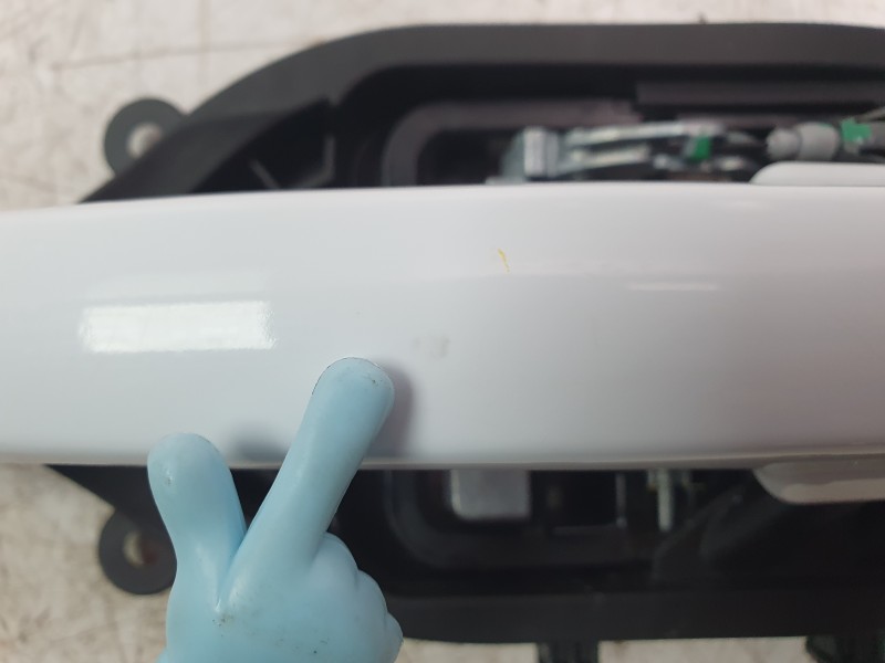 Recambio de maneta exterior delantera izquierda para ford kuga iii (dfk) 2.5 duratec plug-in-hybrid referencia OEM IAM LV4BS219A