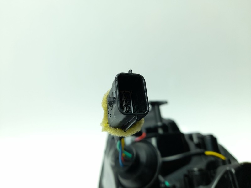 Recambio de piloto trasero derecho para dacia spring referencia OEM IAM 265505737R  