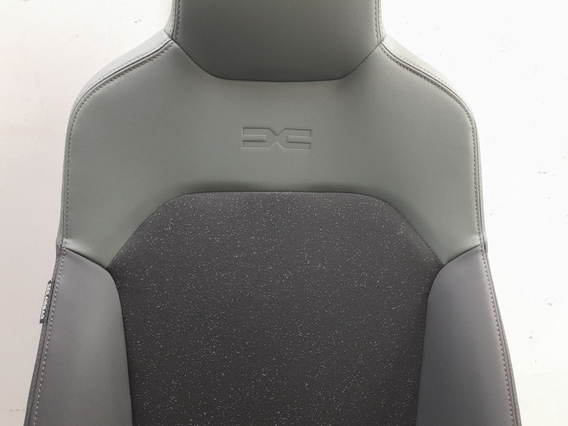 Recambio de juego asientos completo para dacia spring referencia OEM IAM 873702045R  