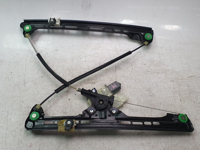 Recambio de elevalunas delantero izquierdo para citroën c4 picasso ii 1.6 bluehdi 120 referencia OEM IAM 9826076380  