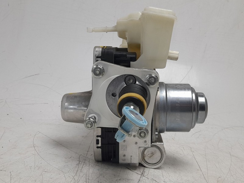 Recambio de abs para ford kuga hybrid st-line x referencia OEM IAM LX6C2D335MH LX6C2C219MH 