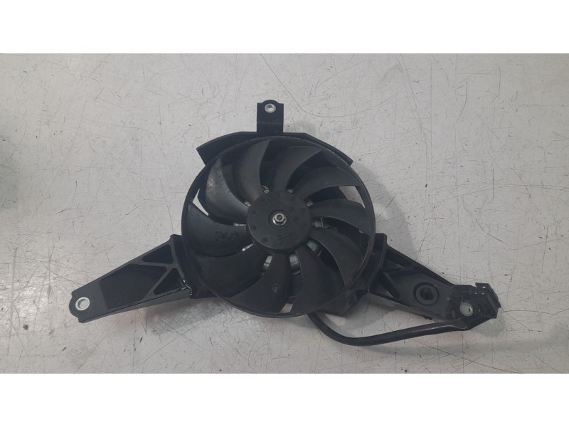 Recambio de electroventilador para yamaha mt mt-07 tracer (rm14) referencia OEM IAM BW3124050000  