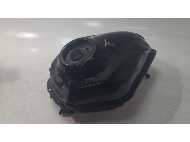 Recambio de deposito combustible para yamaha mt mt-07 tracer (rm14) referencia OEM IAM BC6241100100  