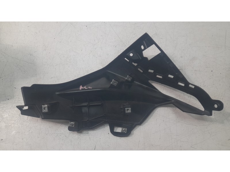Recambio de moldura para yamaha mt mt-07 tracer (rm14) referencia OEM IAM B4TF843J00  