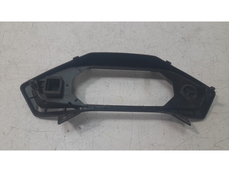 Recambio de moldura para yamaha mt mt-07 tracer (rm14) referencia OEM IAM B4TH355900  