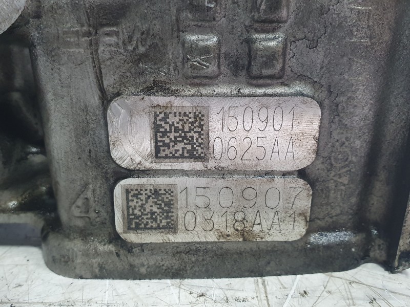 Recambio de culata para land rover range rover evoque (l538) 2.0 d 4x4 referencia OEM IAM PBG4D36090AB  