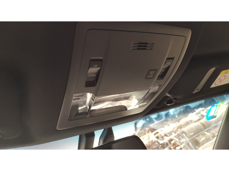 Recambio de luz interior para lexus nx 2.5 16v cat (híbrido) referencia OEM IAM 1D111208G  