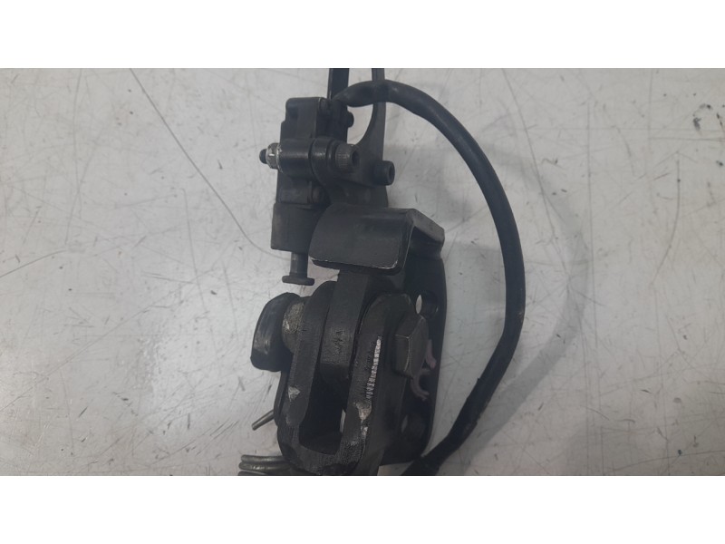 Recambio de caballete lateral para yamaha mt mt-07 tracer (rm14) referencia OEM IAM BAT273110000  