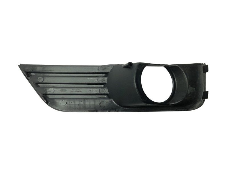 Recambio de rejilla paragolpes derecha para ford focus berlina (cap) referencia OEM IAM 1317908 107103618 107103618 , FD4242133 