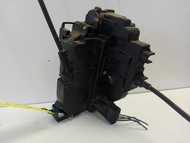 Recambio de cerradura puerta delantera derecha para renault megane iii berlina 5 p dynamique referencia OEM IAM   