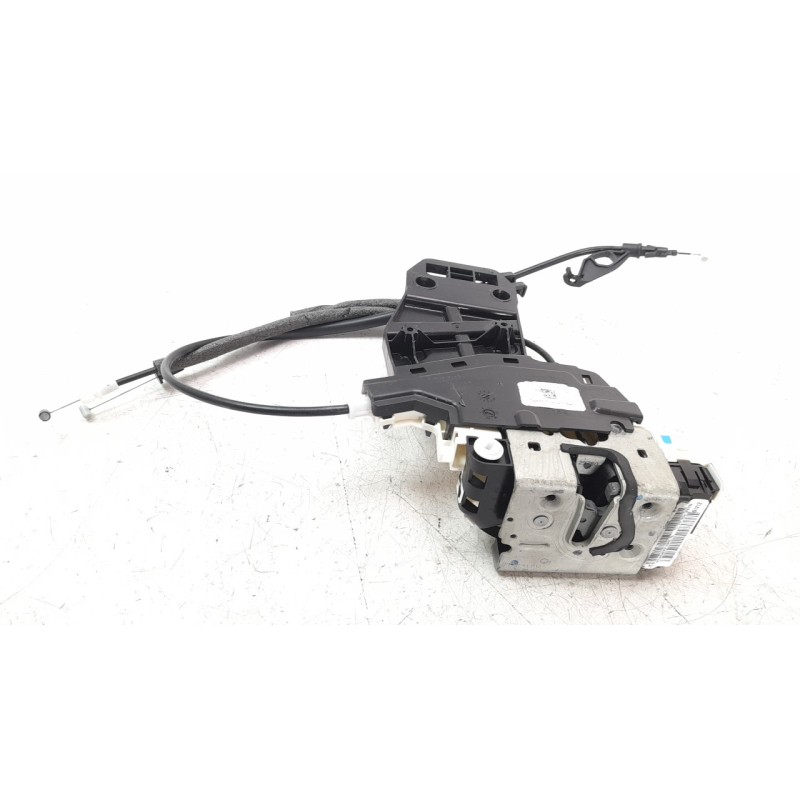Recambio de cerradura puerta trasera derecha para jeep compass ii 1.6 m-jet cat referencia OEM IAM P04589914AE  