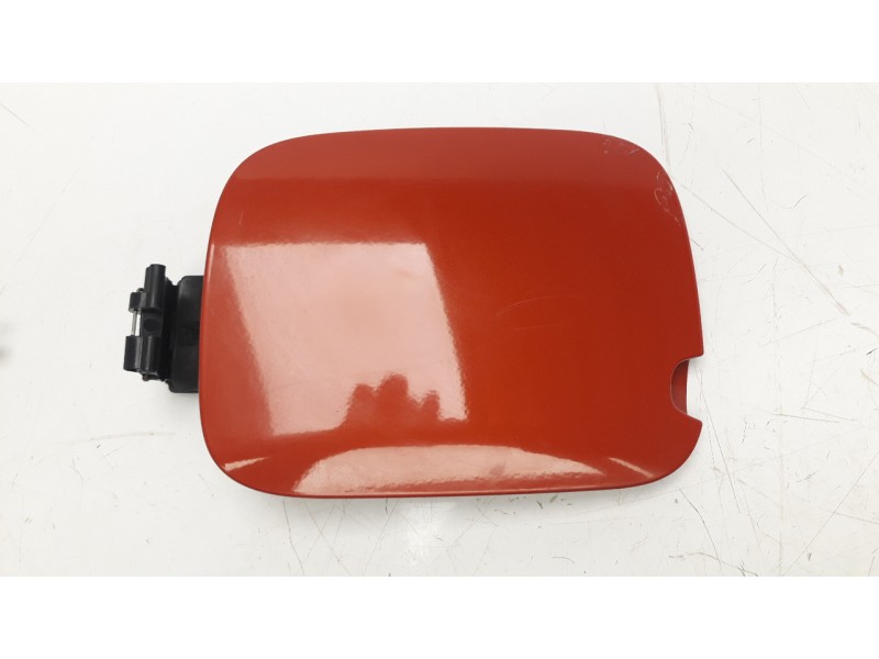 Recambio de tapa exterior combustible para citroen c3 feel referencia OEM IAM 9812083180  