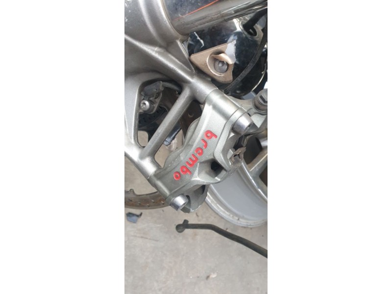 Recambio de pinza de freno delantera izquierda para triumph rocket 3 r referencia OEM IAM   