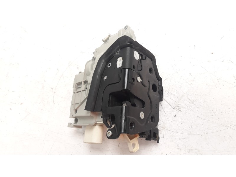 Recambio de cerradura puerta trasera derecha para audi a4 avant (8w5) 3.0 v6 24v tdi referencia OEM IAM 4G0839016H  