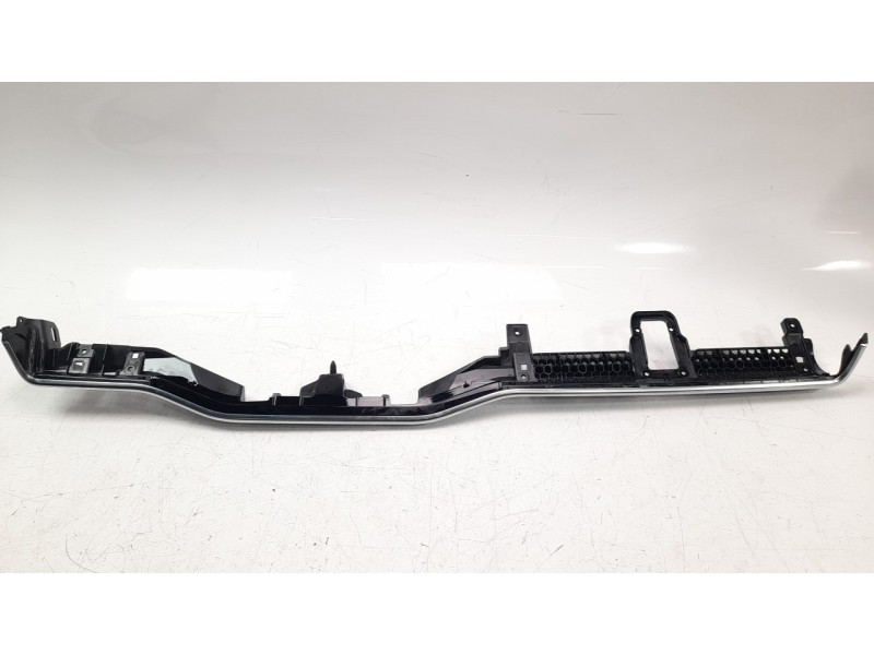 Recambio de moldura para land rover range rover evoque referencia OEM IAM K8D201413B  