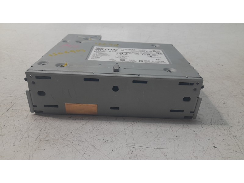Recambio de sistema navegacion gps para audi a3 limousine (8ys, 8ym) 30 tdi referencia OEM IAM 8Y0035043P  
