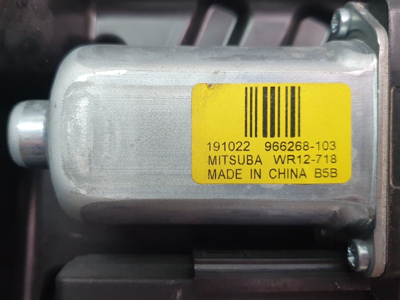 Recambio de elevalunas delantero izquierdo para volvo s60 iii (224) t5 referencia OEM IAM 31462708  