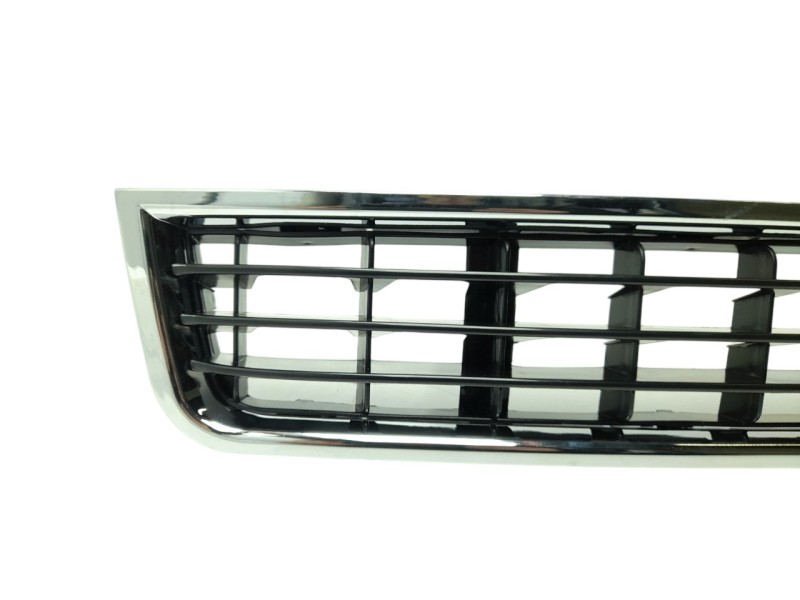 Recambio de rejilla paragolpes central para audi a4 berlina (8e) referencia OEM IAM 8E080764701C 107020802 107020802 , AD0202120