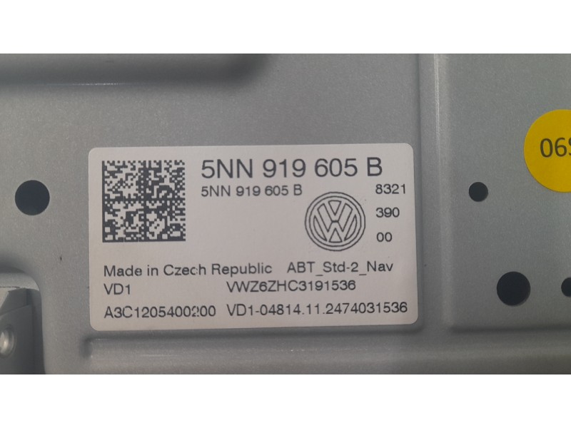 Recambio de pantalla multifuncion para volkswagen t-roc (a11, d11) 1.0 tsi referencia OEM IAM 5NN919605B  
