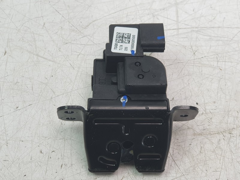 Recambio de cerradura maletero / porton para hyundai bayon 1.2 mpi 79 cv maxx (2024) referencia OEM IAM 81800Q0500  