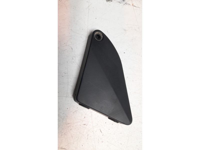 Recambio de moldura para bmw f ( - 800cc) f 800 gs triple black (k72) referencia OEM IAM 46637687692  