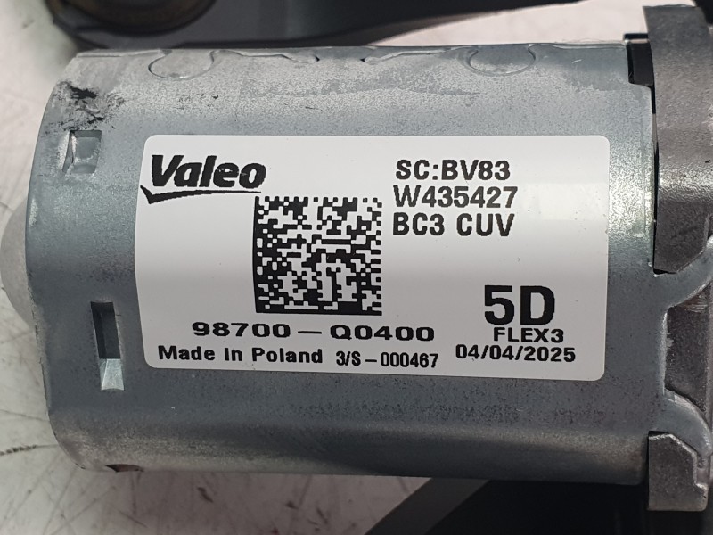 Recambio de motor limpia trasero para hyundai bayon 1.2 mpi 79 cv maxx (2024) referencia OEM IAM 98700Q0400  