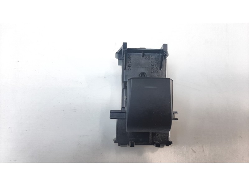 Recambio de mando elevalunas trasero izquierdo para lexus nx 2.5 16v cat (híbrido) referencia OEM IAM 8481078010  