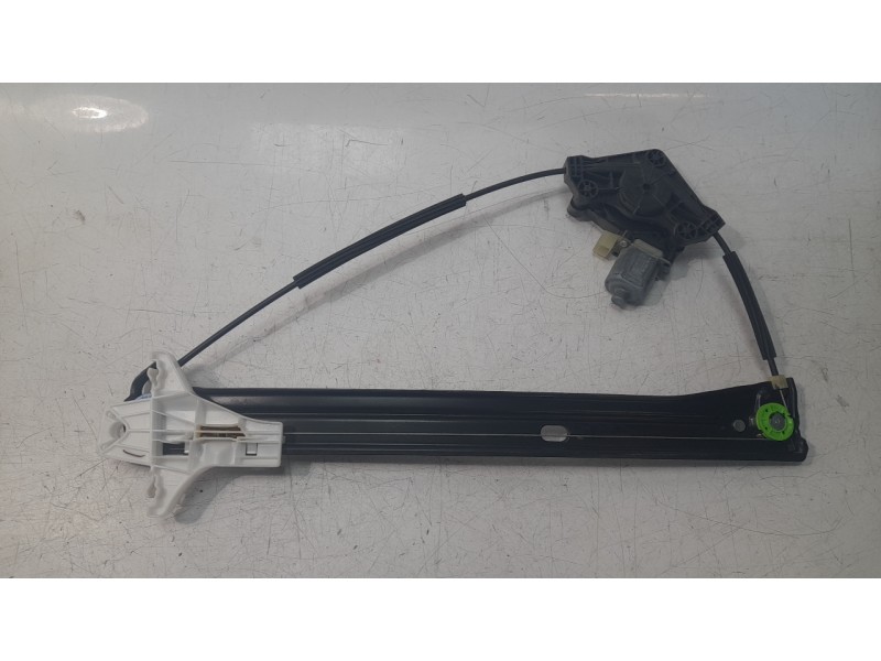 Recambio de elevalunas trasero izquierdo para volkswagen touran (5t1) 2.0 tdi referencia OEM IAM 5TA839461B  