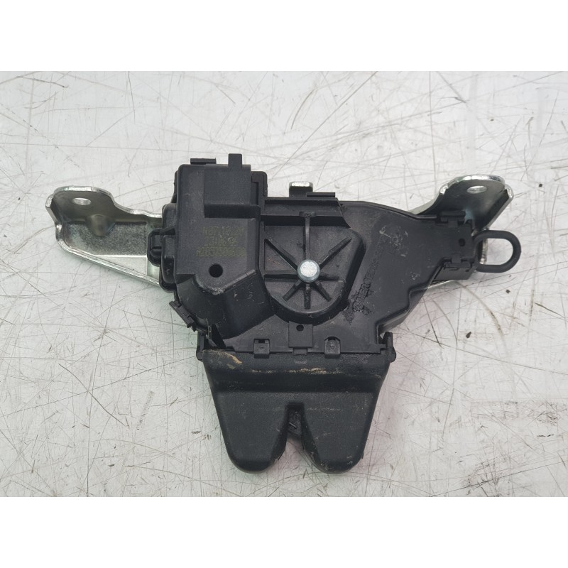 Recambio de cerradura maletero / porton para mercedes-benz cla-klasse (bm 118) cla 250 e (118.385) referencia OEM IAM A205750060