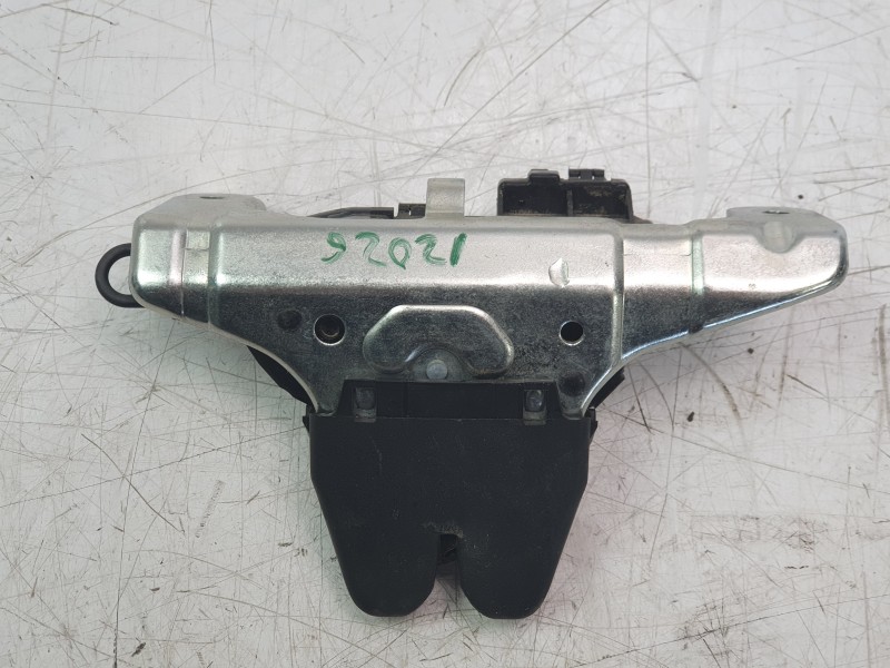 Recambio de cerradura maletero / porton para mercedes-benz cla-klasse (bm 118) cla 250 e (118.385) referencia OEM IAM A205750060