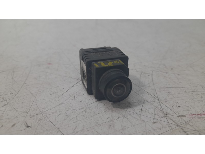 Recambio de camara vision trasera para bmw x2 (f39) sdrive 18 d referencia OEM IAM 06947568702  