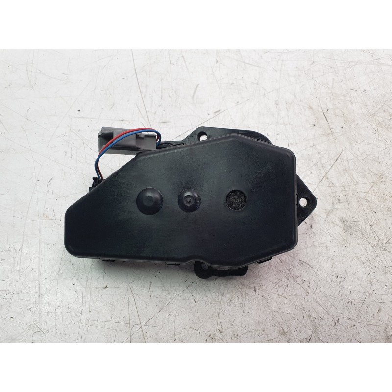 Recambio de motor cierre centralizado porton para ford c-max (ceu) business edition referencia OEM IAM AM5115790AF  