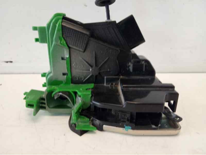 Recambio de cerradura puerta delantera derecha para kia carens ( ) drive referencia OEM IAM 81320A4010  