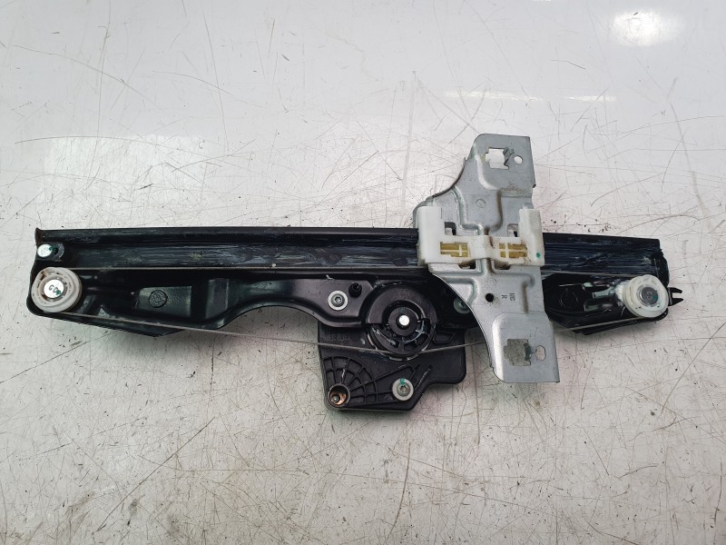 Recambio de elevalunas trasero derecho para byd atto 3 ev referencia OEM IAM SC2EM6204109B  