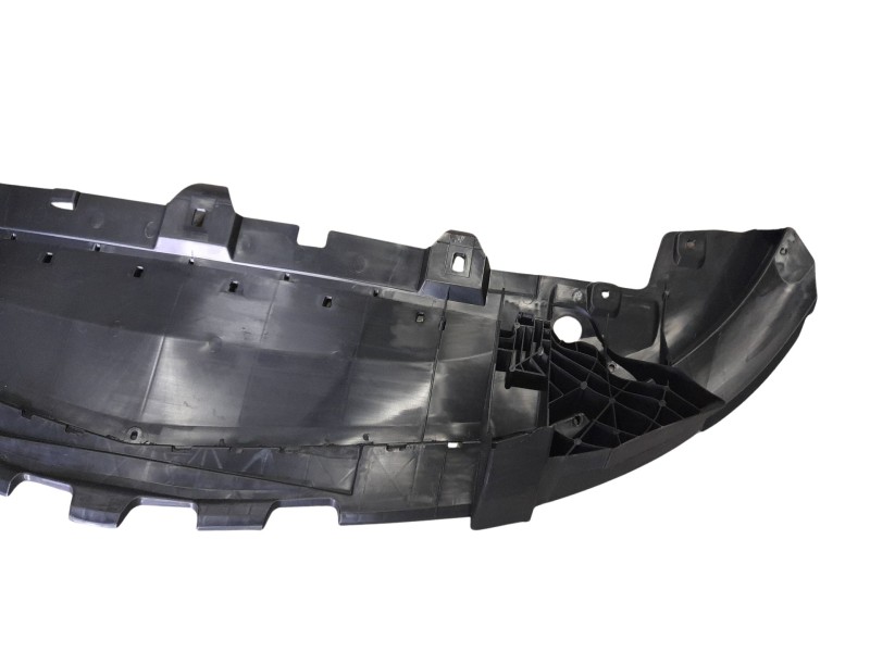 Recambio de cubrecarter para mercedes-benz clase a (w176) a 180 (176.042) referencia OEM IAM A1768850136 107143660 107143660 , M