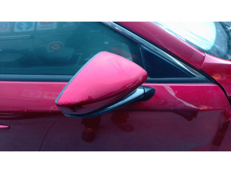 Recambio de retrovisor derecho para mazda 3 sedán 2.5 e-skyactiv-g referencia OEM IAM   