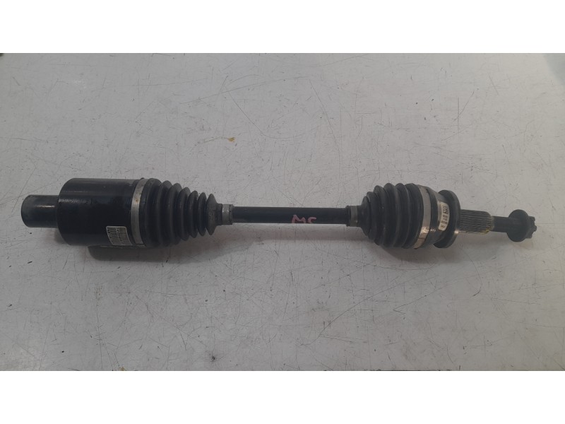 Recambio de transmision trasera derecha para jeep cherokee limited 4wd referencia OEM IAM 68248719AD  