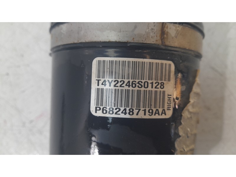 Recambio de transmision trasera derecha para jeep cherokee limited 4wd referencia OEM IAM 68248719AD  