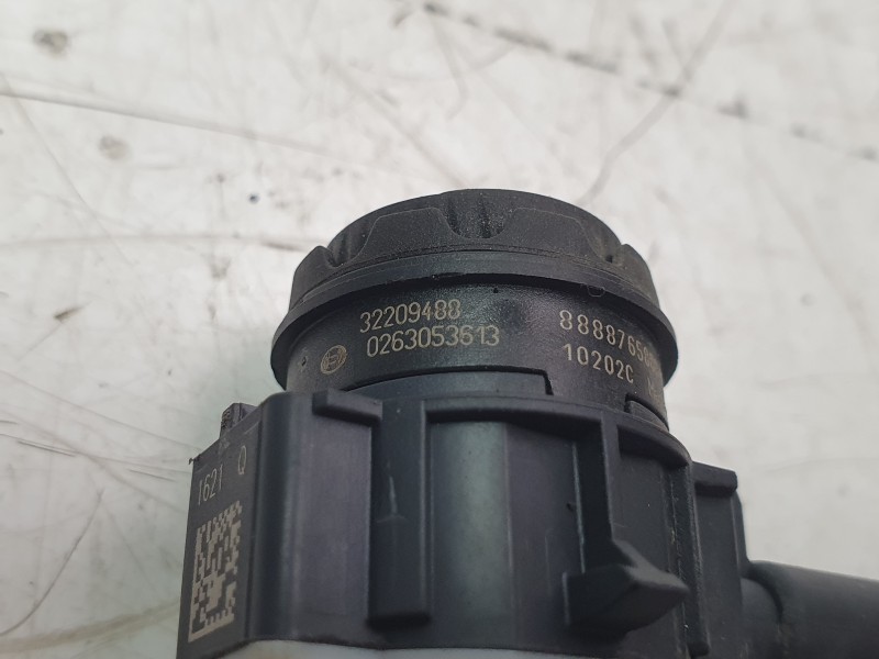 Recambio de sensor aparcamiento delantero para volvo s60 iii (224) t5 referencia OEM IAM 32209488 0263053613 