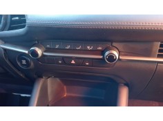 Recambio de mando climatizador para mazda 3 sedán 2.5 e-skyactiv-g referencia OEM IAM   