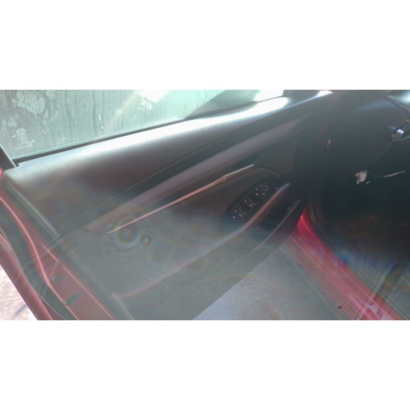 Recambio de elevalunas delantero izquierdo para mazda 3 sedán 2.5 e-skyactiv-g referencia OEM IAM   