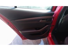 Recambio de elevalunas trasero izquierdo para mazda 3 sedán 2.5 e-skyactiv-g referencia OEM IAM   