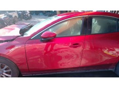 Recambio de puerta delantera izquierda para mazda 3 sedán 2.5 e-skyactiv-g referencia OEM IAM   