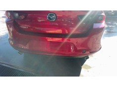 Recambio de paragolpes trasero para mazda 3 sedán 2.5 e-skyactiv-g referencia OEM IAM   
